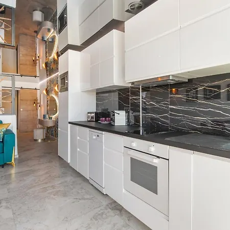 After Eight Heliopolis Naturiste Apartment