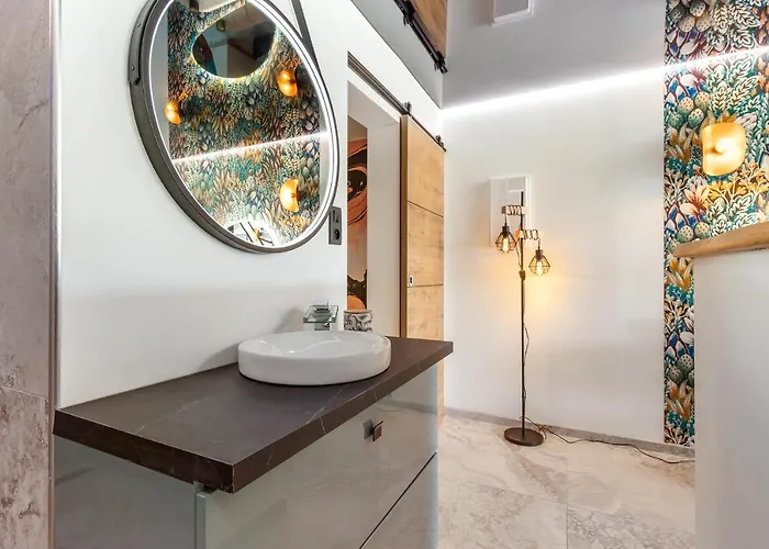 After Eight Heliopolis Naturiste *