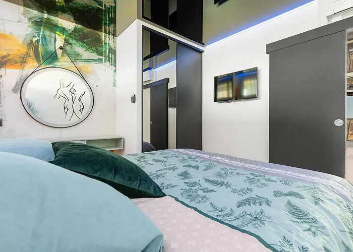 After Eight Heliopolis Naturiste Apartamento